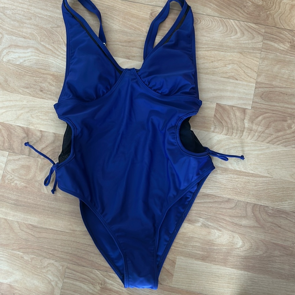 NWT M Women's One Piece Swimsuits Tummy Control Bathing Suits for women Swimwear